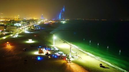 Umm Suqeim Night Beach, la plage de nuit de Dubaï pour se baigner en été
